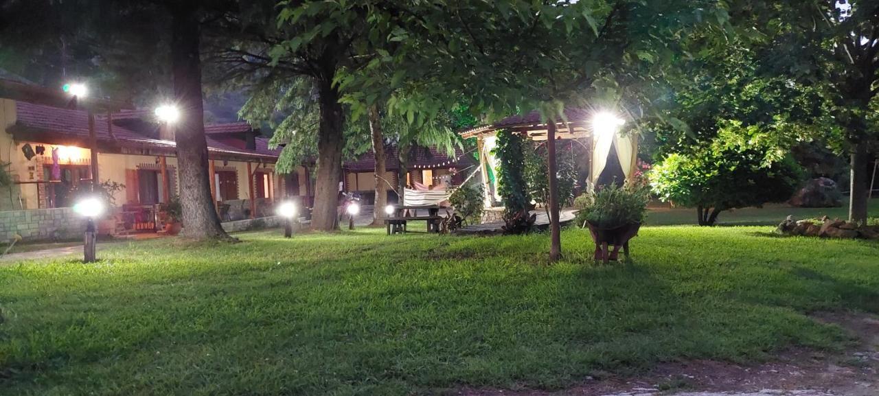 Galini Appartement Káto Loutrákion Buitenkant foto