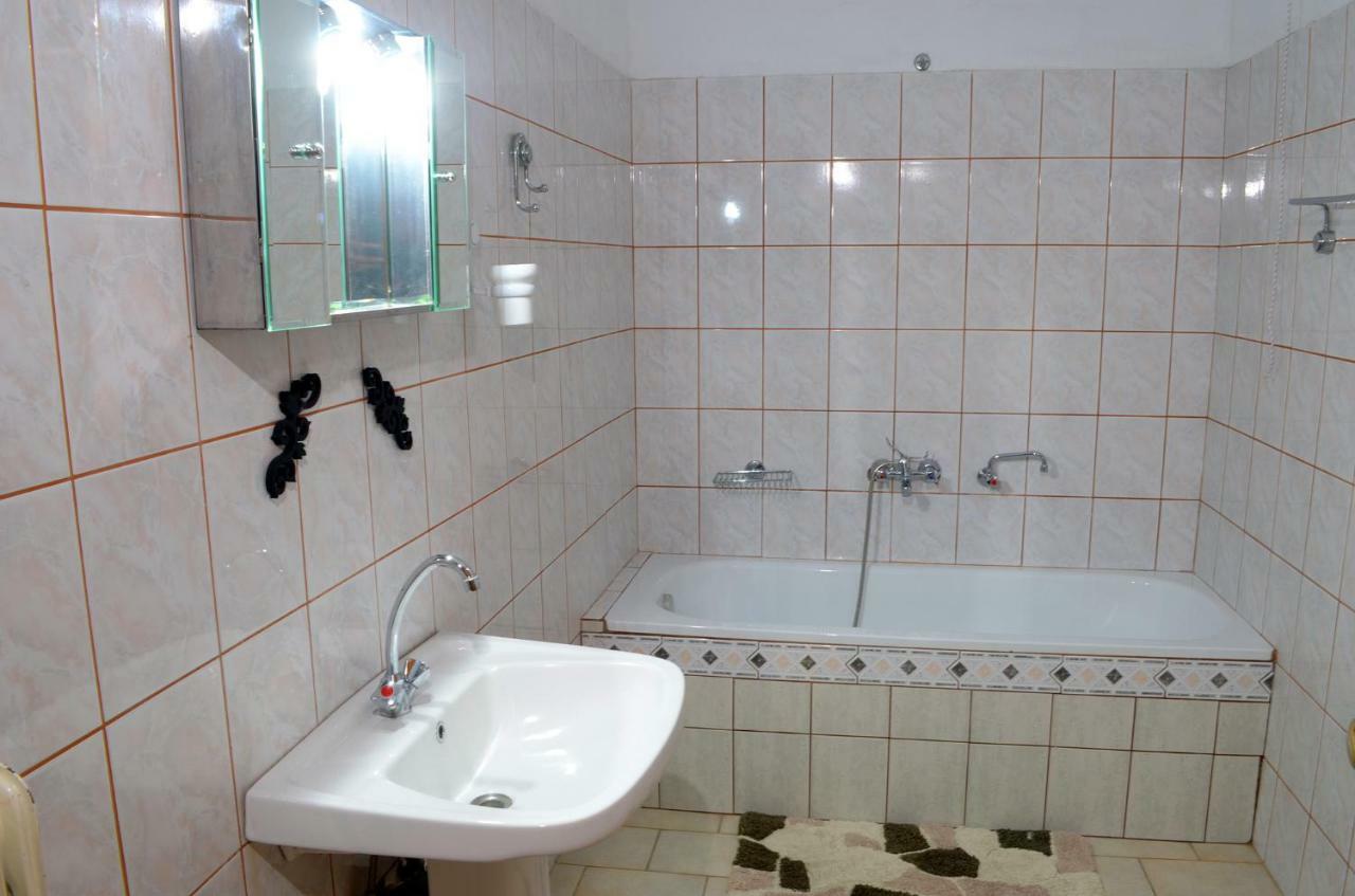 Galini Appartement Káto Loutrákion Buitenkant foto