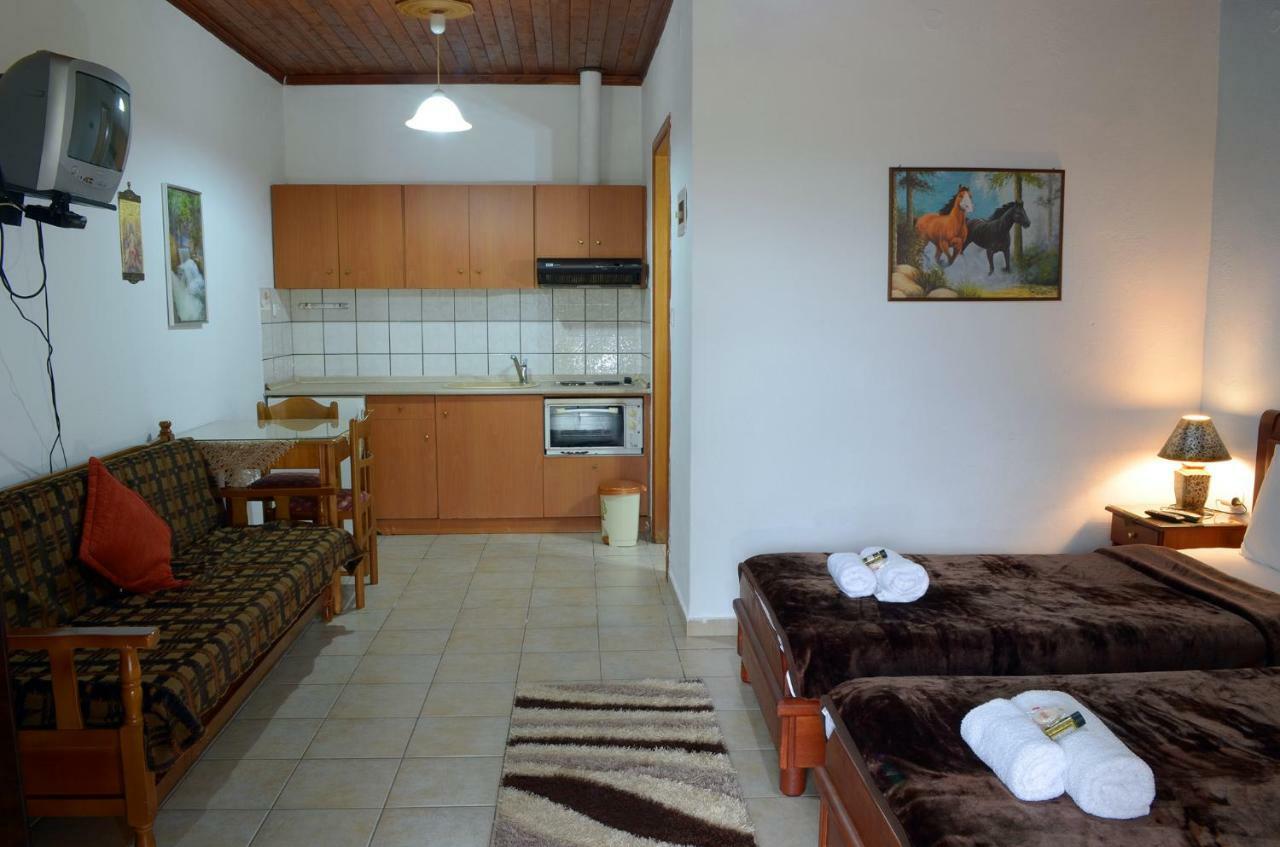 Galini Appartement Káto Loutrákion Buitenkant foto
